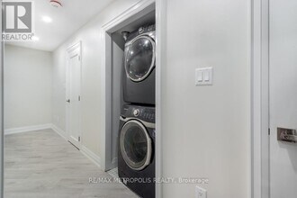 62 Davelayne Rd in Toronto, ON - Building Photo - Building Photo