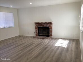 37723 Vintage Dr in Palmdale, CA - Building Photo - Building Photo