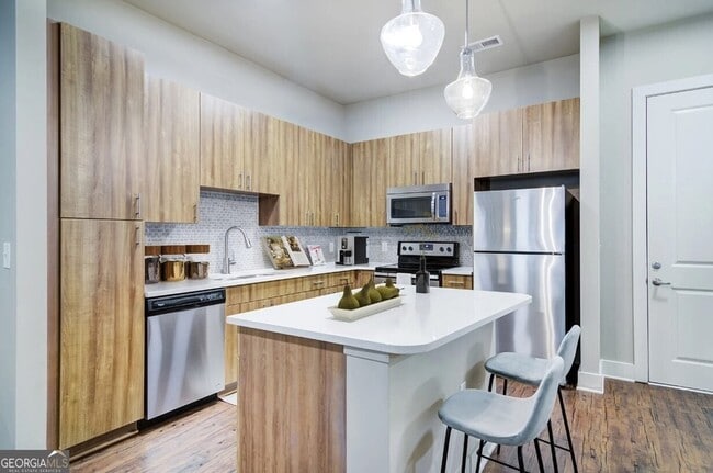 245 E Trinity Pl, Unit 1243 in Decatur, GA - Building Photo - Building Photo