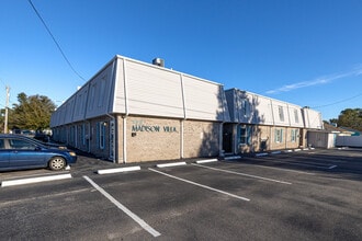 Madison Villas in North Myrtle Beach, SC - Foto de edificio - Building Photo