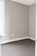 164 Main St, Unit 3 in Cohoes, NY - Building Photo - Building Photo