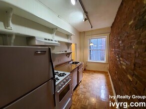 23 Temple St, Unit 1 in Boston, MA - Building Photo - Building Photo