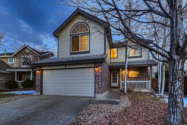 2625 Fernwood Pl