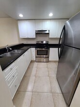 1547 Lake Crystal Dr in Royal Palm Beach, FL - Building Photo - Building Photo