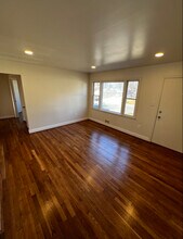 5407 Quintana St in Riverdale, MD - Foto de edificio - Building Photo