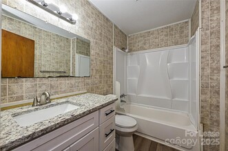 319 Hamilton Dr NE in Concord, NC - Building Photo - Building Photo