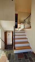 127 Ursini Dr in Hamden, CT - Building Photo - Building Photo