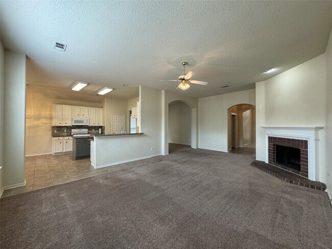 19722 Creek Bend Trail in Houston, TX - Building Photo - Building Photo