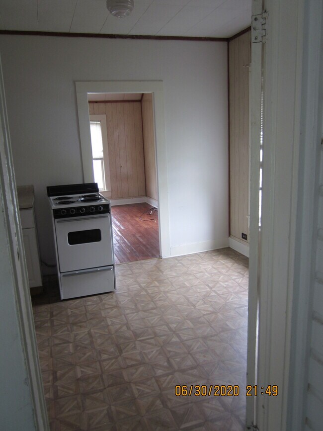 3073 Grand Ave Rentals in Astoria, OR