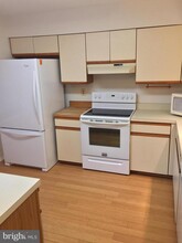 8911 Oakwood Way in Jessup, MD - Building Photo - Building Photo