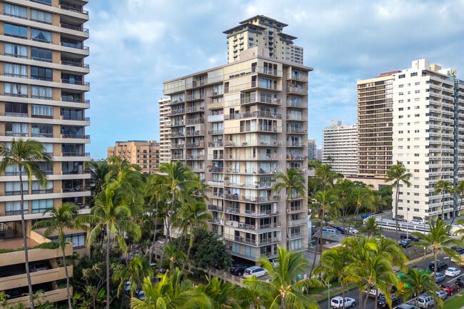Hale Moani Condominiums