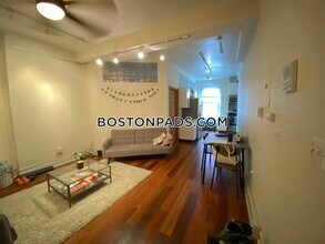 53 Saint Stephen St, Unit 4 in Boston, MA - Building Photo - Building Photo