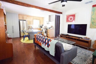 4704 Bandera Rd in Austin, TX - Building Photo - Building Photo