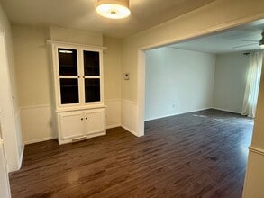 3007 W Wilshire Blvd in Oklahoma City, OK - Building Photo - Building Photo