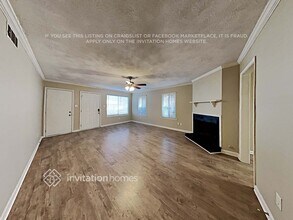 417 Warren Rd SW in Lawrenceville, GA - Building Photo - Building Photo