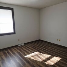 1432-1432 E Cairo St in Springfield, MO - Building Photo - Building Photo