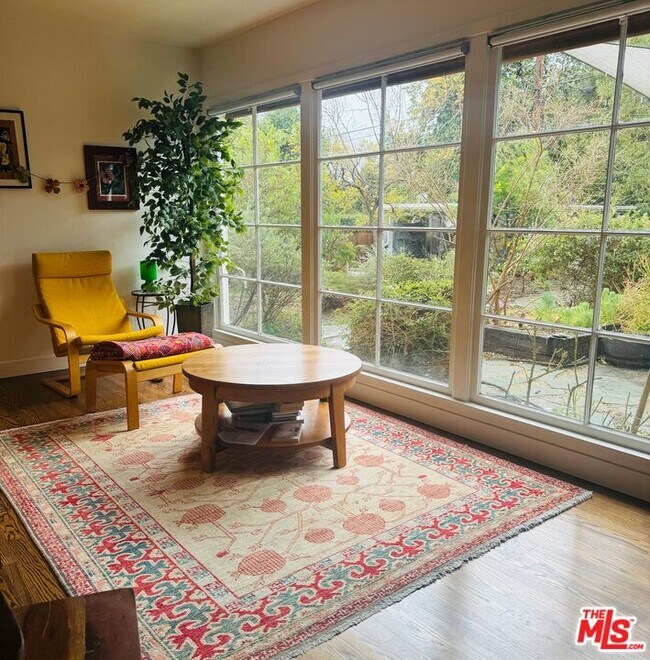 1829 Pepper Dr in Altadena, CA - Building Photo - Building Photo