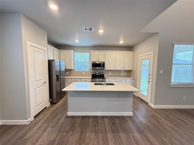 23439 Triumph Dr in Katy, TX - Building Photo - Building Photo