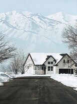 151 850 W in Hyrum, UT - Building Photo