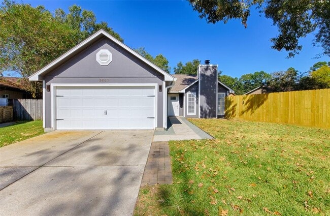 property at 3607 Hampstead Ct