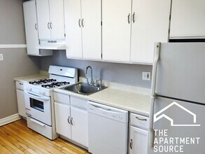 3932 N Keeler Ave, Unit 3C in Chicago, IL - Building Photo - Building Photo