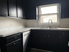 4414 Bonnell Dr NW in Huntsville, AL - Building Photo - Building Photo