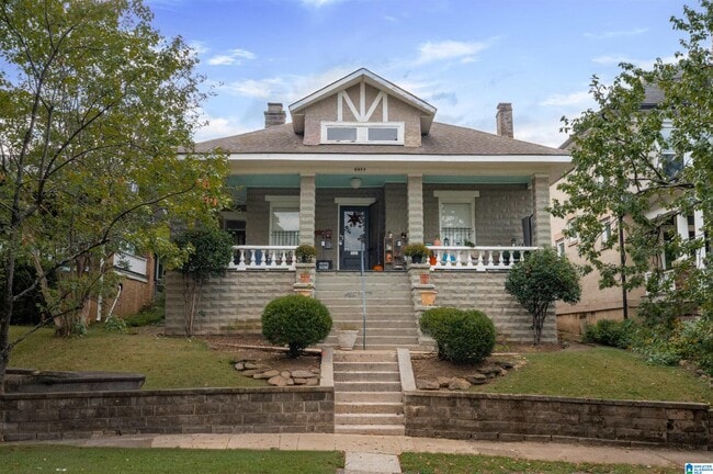 property at 2919 10th Ave S