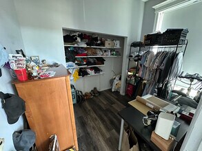 1956 W Armitage Ave-Unit -2F in Chicago, IL - Building Photo - Building Photo