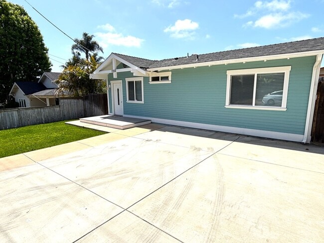 property at 1250 Pine Ave