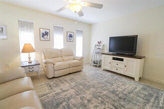 4 Casa Rio Dr in Englewood, FL - Building Photo - Building Photo