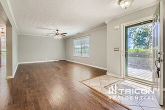 325 Forrest Dr in Greenbrier, TN - Building Photo - Building Photo