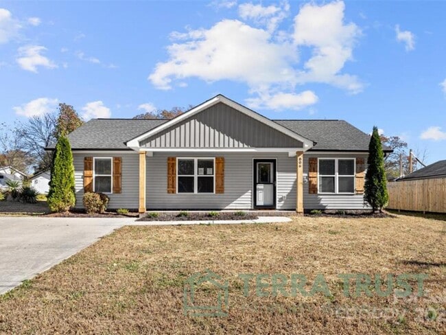 property at 806 Grace Ave