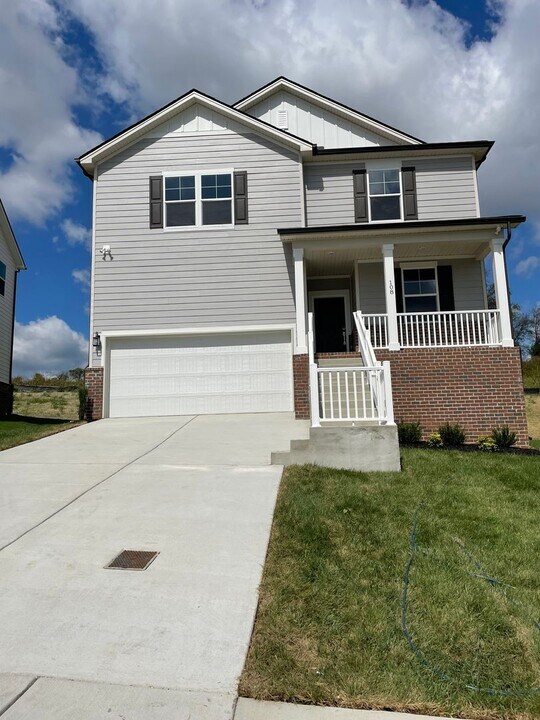 108 Millbrook Dr in Spring Hill, TN - Building Photo