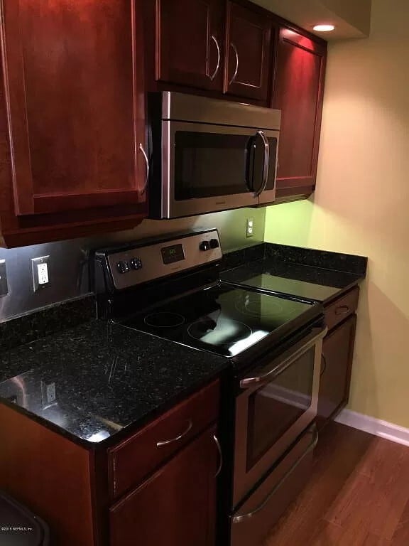 5375 Ortega Farms Blvd, Unit 512 in Jacksonville, FL - Building Photo - Building Photo