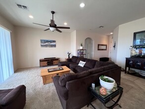 2789 Huntridge Dr in Bullhead City, AZ - Building Photo - Building Photo