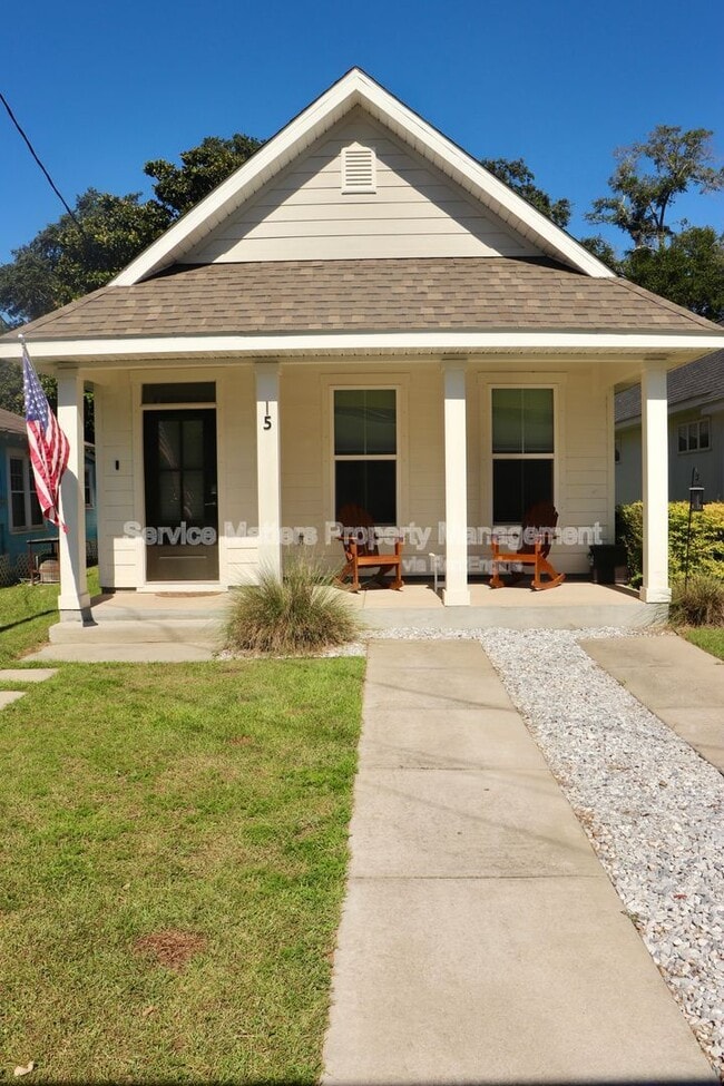 15 N L St in Pensacola, FL - Foto de edificio - Building Photo