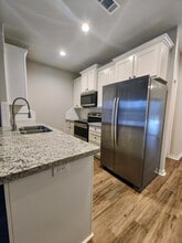 5670 Shadowbend Cir N in Lumberton, TX - Building Photo - Building Photo