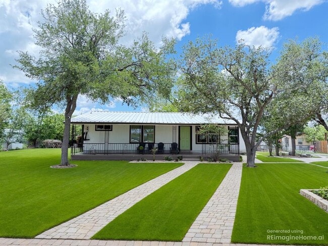 15703 Pearce Ln in Del Valle, TX - Building Photo - Building Photo