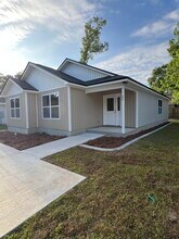57 Spokan Trail in Crawfordville, FL - Building Photo - Building Photo