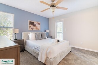 1000 Palm Pl Dr NE in Palm Bay, FL - Building Photo - Building Photo