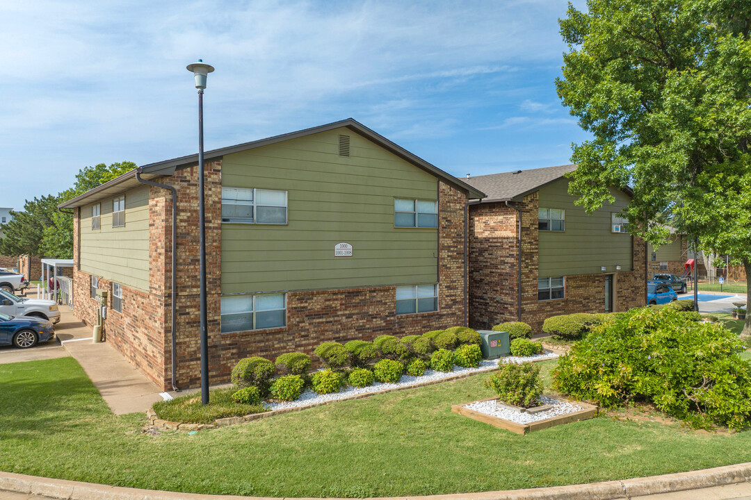 Winds of Oak Forest in Duncan, OK - Building Photo