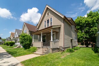 117 Adams St in Ann Arbor, MI - Building Photo - Building Photo