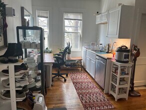 150 5th St, Unit 2 in Cambridge, MA - Building Photo - Building Photo
