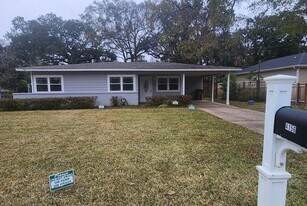 4156 Palmdale Dr in Mobile, AL - Building Photo