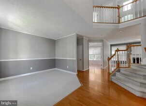 21544 Willis Wharf Ct in Lexington Park, MD - Building Photo - Building Photo