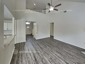 6830 Atasca Creek Dr in Humble, TX - Foto de edificio - Building Photo