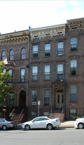 20 Ten Broeck Pl Apartments