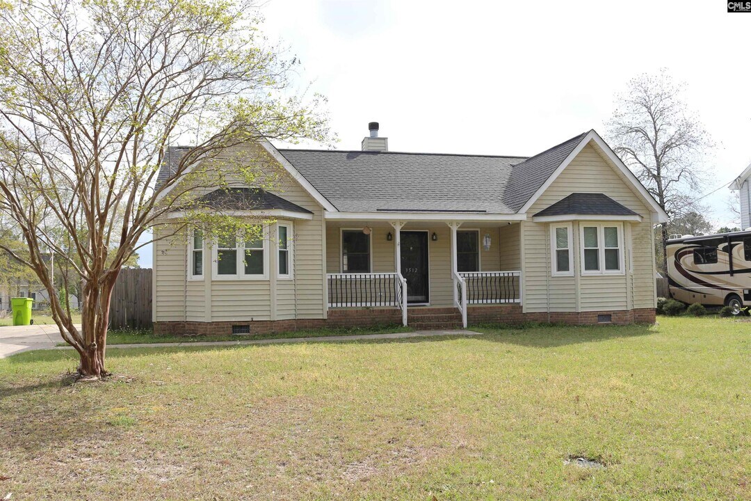 3512 Rawlinson Rd in Columbia, SC - Building Photo