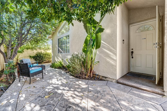property at 4921 Newcastle Ave