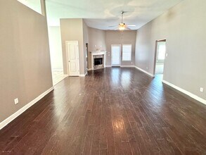 4483 Shinault Ln-Unit -1 in Olive Branch, MS - Building Photo - Building Photo